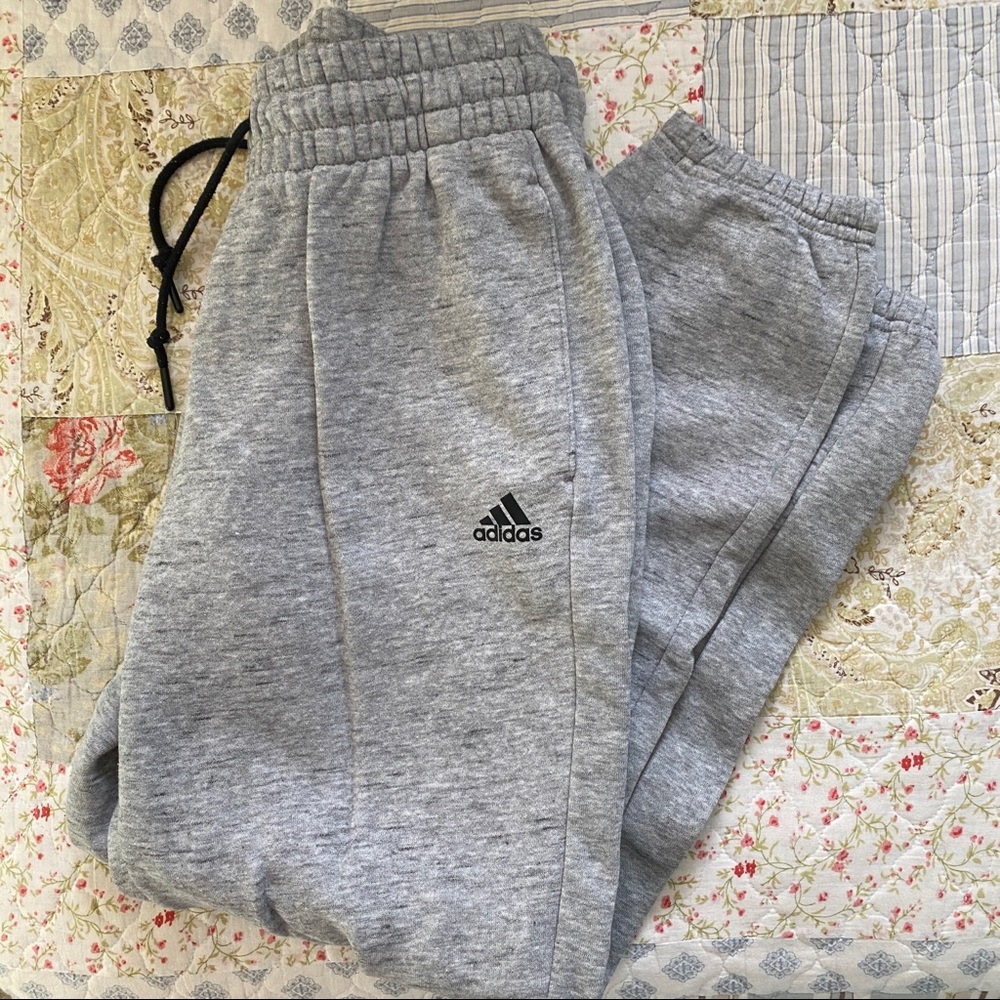 Adidas Cropped Joggers